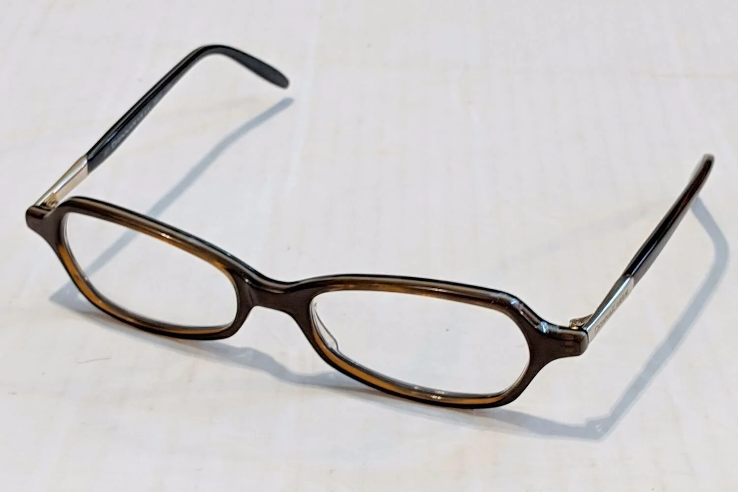 DONNA KARAN 8805 231 Eyeglasses FRAMES ONLY 49-17-135 Made in Japan w/case